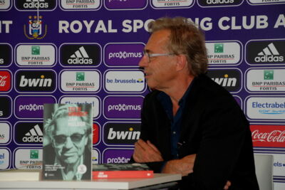 Boekvoorstelling Jan Mulder @ trainingscentrum Anderlecht, picture 7, photographed by Peter Minnebo - FrontView Magazine