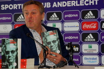 Boekvoorstelling Jan Mulder @ trainingscentrum Anderlecht, picture 8, photographed by Peter Minnebo - FrontView Magazine