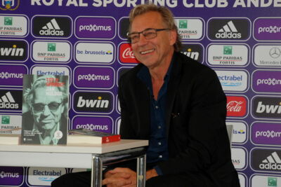 Boekvoorstelling Jan Mulder @ trainingscentrum Anderlecht, picture 10, photographed by Peter Minnebo - FrontView Magazine