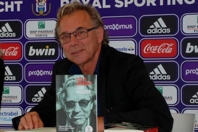 Boekvoorstelling Jan Mulder @ trainingscentrum Anderlecht, picture 15, photographed by Peter Minnebo - FrontView Magazine