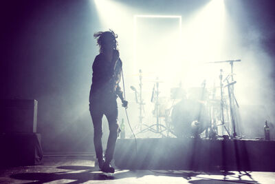 The 1975 @ Ancienne Belgique, picture 2, photographed by Elke Briers - FrontView Magazine
