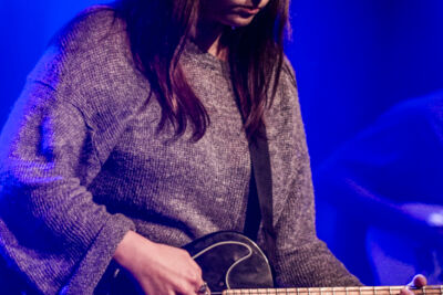 Angel Olsen @ Ab Club, foto 6, foto's door Geert Pieters - FrontView Magazine