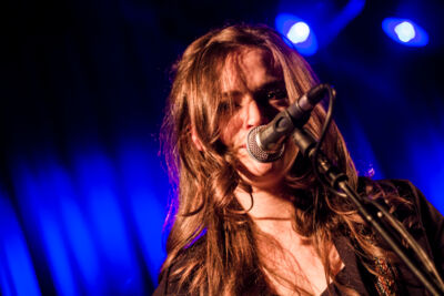 Angel Olsen @ Ab Club, foto 11, foto's door Geert Pieters - FrontView Magazine