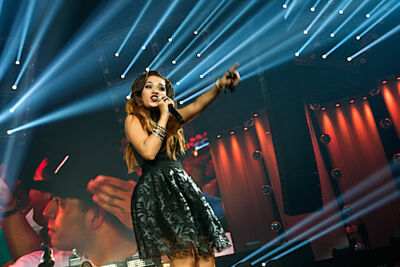 Lumidee @ Urbanice, picture 5, photographed by James Van Roosbroeck - FrontView Magazine