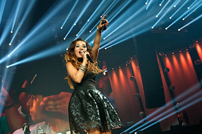 Lumidee @ Urbanice, picture 6, photographed by James Van Roosbroeck - FrontView Magazine