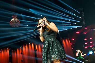 Lumidee @ Urbanice, picture 8, photographed by James Van Roosbroeck - FrontView Magazine