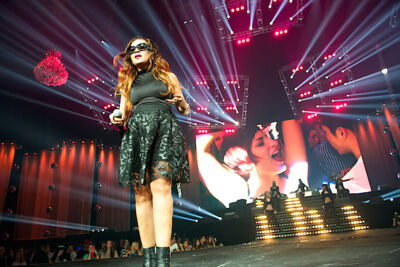 Lumidee @ Urbanice, picture 18, photographed by James Van Roosbroeck - FrontView Magazine