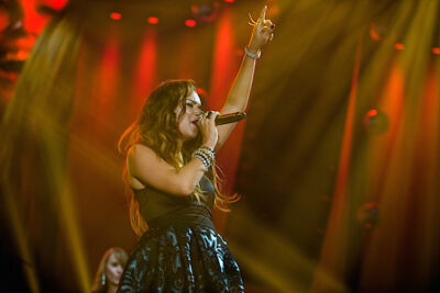 Lumidee @ Urbanice, picture 34, photographed by James Van Roosbroeck - FrontView Magazine
