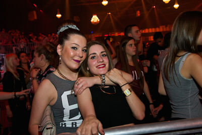 Sfeerbeelden @ Urbanice, picture 16, photographed by James Van Roosbroeck - FrontView Magazine