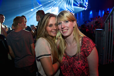 Sfeerbeelden @ Urbanice, picture 20, photographed by James Van Roosbroeck - FrontView Magazine