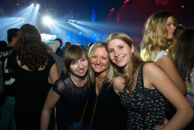 Sfeerbeelden @ Urbanice, picture 23, photographed by James Van Roosbroeck - FrontView Magazine