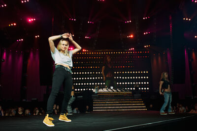 Sfeerbeelden @ Urbanice, picture 59, photographed by James Van Roosbroeck - FrontView Magazine