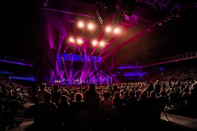 Rob de Nijs @ Lotto Arena, foto 6, foto's door Elke Briers - FrontView Magazine