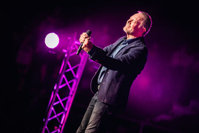 Rob de Nijs @ Lotto Arena, foto 26, foto's door Elke Briers - FrontView Magazine