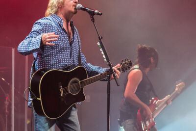Umberto Tozzi @ Kursaal Oostende, picture 44, photographed by Guy Danneels - FrontView Magazine