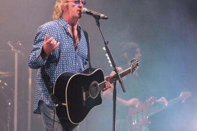 Umberto Tozzi @ Kursaal Oostende, picture 46, photographed by Guy Danneels - FrontView Magazine