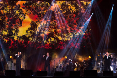 Il Divo - A Musical Affair @ Paleis 12 Brussel, picture 23, photographed by Johan Van Buggenhout - FrontView Magazine