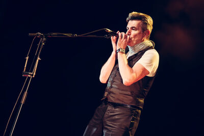 Paul Michiels @ Stadsschouwburg Antwerpen, picture 2, photographed by Elke Briers - FrontView Magazine