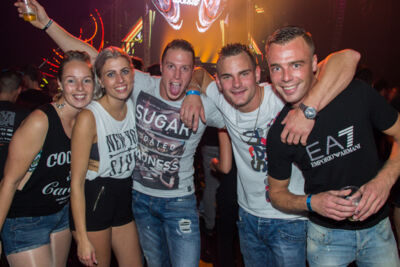 Hard Dance Event Live @ Heineken Music Hall, picture 1, photographed by Tom Van Tongerloo - FrontView Magazine
