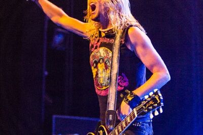 Black Stone Cherry @ Trix, picture 15, photographed by Edwin Houdevelt - FrontView Magazine