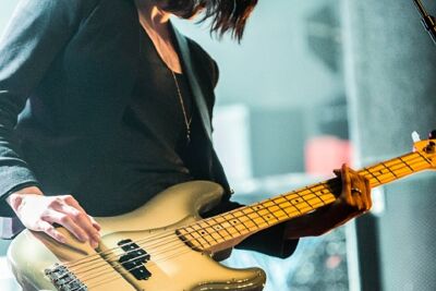 Band Of Skulls @ Trix, picture 9, photographed by Edwin Houdevelt - FrontView Magazine