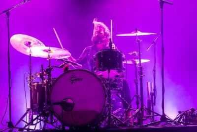 Band Of Skulls @ Trix, picture 11, photographed by Edwin Houdevelt - FrontView Magazine