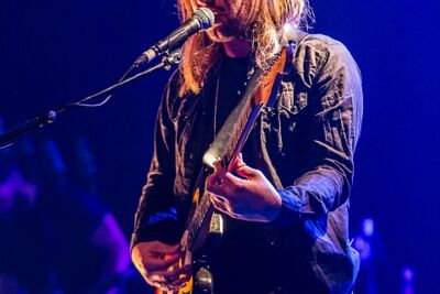 Band Of Skulls @ Trix, picture 15, photographed by Edwin Houdevelt - FrontView Magazine