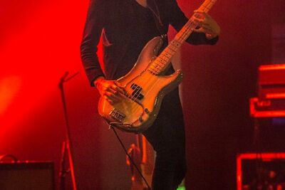 Band Of Skulls @ Trix, picture 26, photographed by Edwin Houdevelt - FrontView Magazine