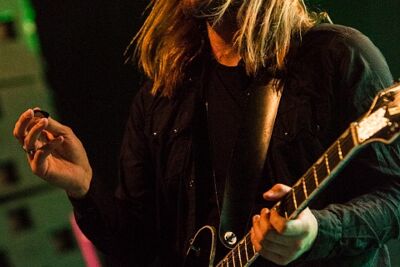 Band Of Skulls @ Trix, picture 27, photographed by Edwin Houdevelt - FrontView Magazine
