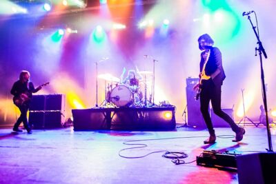 Band Of Skulls @ Trix, picture 29, photographed by Edwin Houdevelt - FrontView Magazine