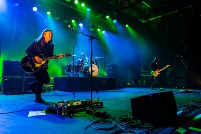 Band Of Skulls @ Trix, picture 36, photographed by Edwin Houdevelt - FrontView Magazine