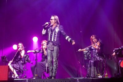 Florent Pagny @ Vorst Nationaal, picture 21, photographed by Pascal Liagre - FrontView Magazine