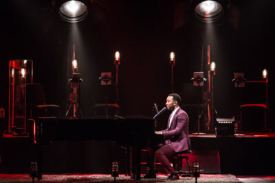 John Legend @ Vorst Nationaal, picture 2, photographed by Dorien Goetschalckx - FrontView Magazine
