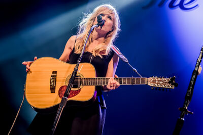 Ilse DeLange & The Common Linnets @ 013, foto 1, foto's door Elke Briers - FrontView Magazine