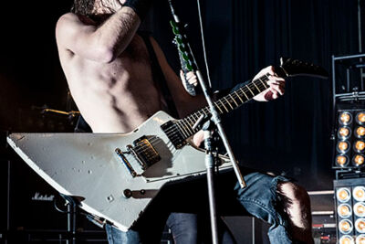 Airbourne @ Trix, picture 9, photographed by Jef Peeters - FrontView Magazine