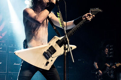 Airbourne @ Trix, picture 16, photographed by Jef Peeters - FrontView Magazine
