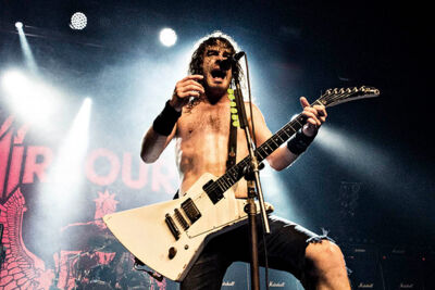 Airbourne @ Trix, picture 19, photographed by Jef Peeters - FrontView Magazine