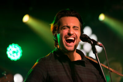 Dotan @ Qube QMusic, foto 8, foto's door Johan Van Buggenhout - FrontView Magazine