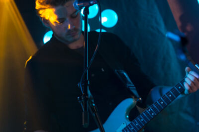 Dotan @ Qube QMusic, foto 23, foto's door Johan Van Buggenhout - FrontView Magazine