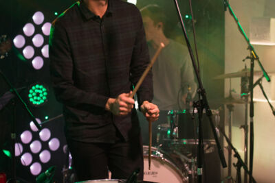 Dotan @ Qube QMusic, foto 34, foto's door Johan Van Buggenhout - FrontView Magazine