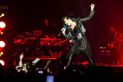 Demi Lovato @ Sportpaleis, picture 13, photographed by Dorien Goetschalckx - FrontView Magazine