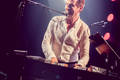 Radio 1 Sessie - Paul Michiels @ Trix, foto 8, foto's door Elke Briers - FrontView Magazine
