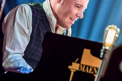 Radio 1 Sessie - Paul Michiels @ Trix, foto 19, foto's door Elke Briers - FrontView Magazine