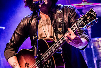 Waylon @ Mezz Breda, picture 2, photographed by Elke Briers - FrontView Magazine