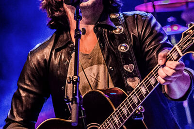 Waylon @ Mezz Breda, picture 6, photographed by Elke Briers - FrontView Magazine