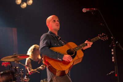 Milow @ AB Brussel, foto 6, foto's door Johan Van Buggenhout - FrontView Magazine