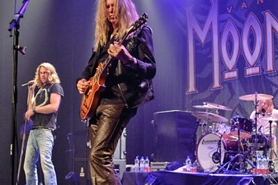 VandenBerg's Moonkings @ Bilzen, picture 13, photographed by Paul Nouwen - FrontView Magazine