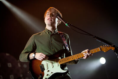 Bombay Bicycle Club @ Trix, picture 11, photographed by Kristof Hayen - FrontView Magazine