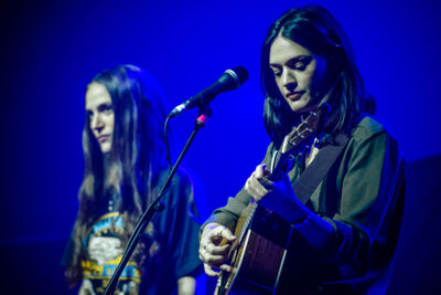 Angus & Julia Stone @ Koninklijk Circus, foto 3, foto's door Koen Van der Haegen - FrontView Magazine