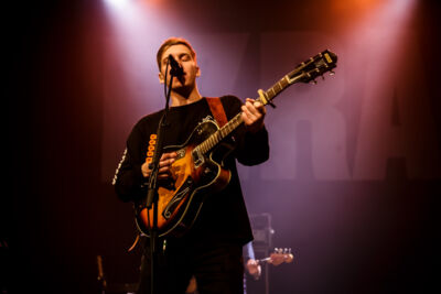 George Ezra @ Trix, picture 12, photographed by Tristan Herftijd - FrontView Magazine